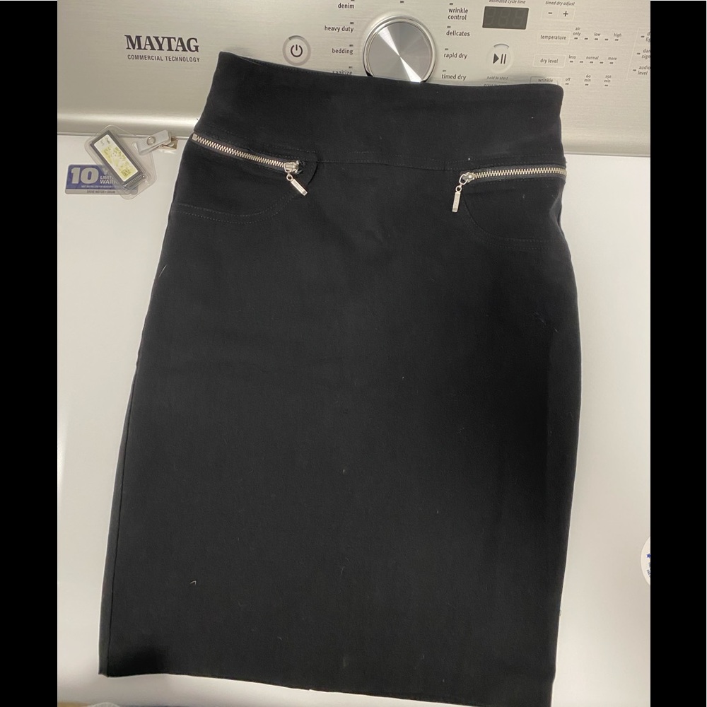 Black pencil skirt - never worn